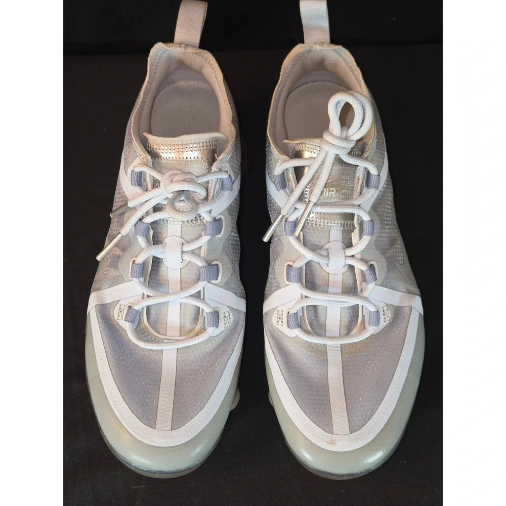 Nike Air‎ VaporMax 2019 GS Youth Sneakers Size 6Y Silver White